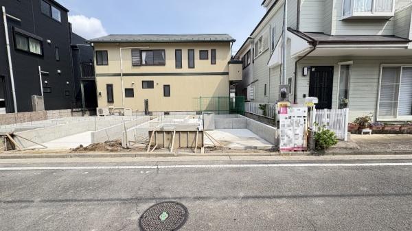 南区弘明寺町　全2棟B号棟