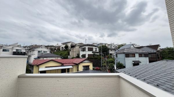 港南区笹下3丁目　全2棟2号棟