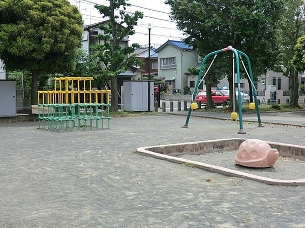 川崎市川崎区小田3丁目の新築一戸建(渡田第一公園)
