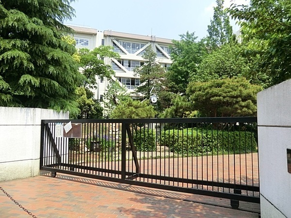 溝の口セントラルマンション(川崎市立久本小学校)