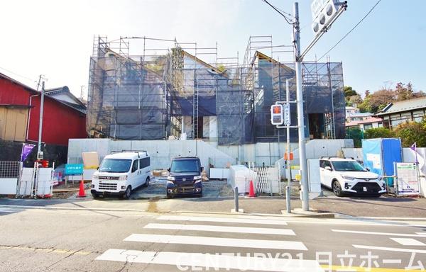 泉区岡津町　全３棟１号棟