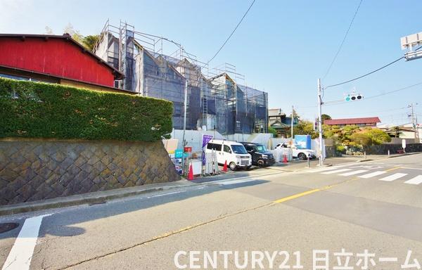 泉区岡津町　全３棟１号棟