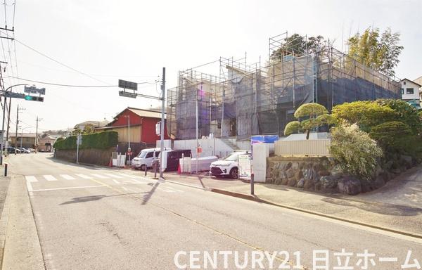 泉区岡津町　全３棟１号棟
