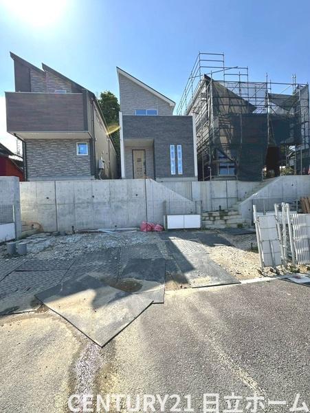 泉区岡津町　全３棟３号棟