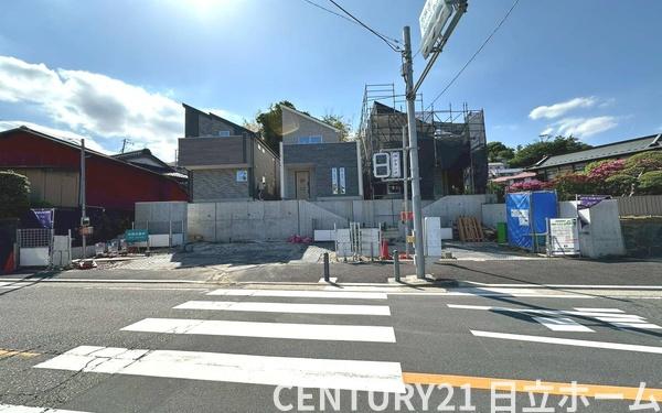 泉区岡津町　全３棟３号棟