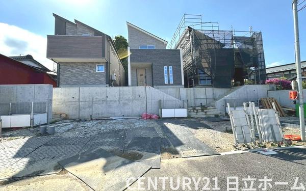 泉区岡津町　全３棟３号棟