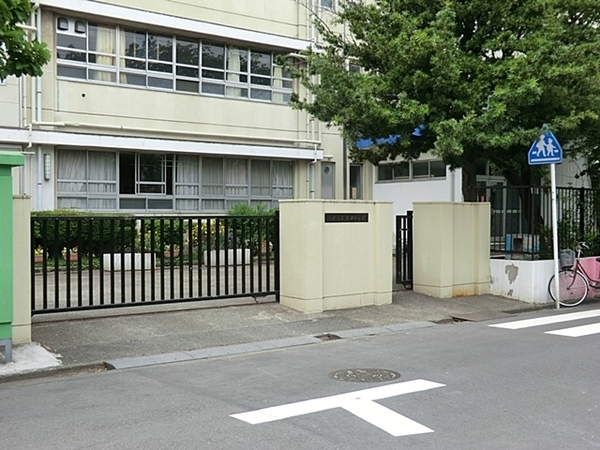 シティ川崎(川崎市立渡田中学校)