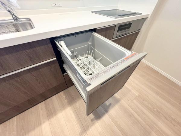ディーレスティア金沢八景アクオ