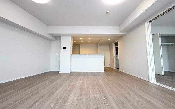 ディーレスティア金沢八景アクオ