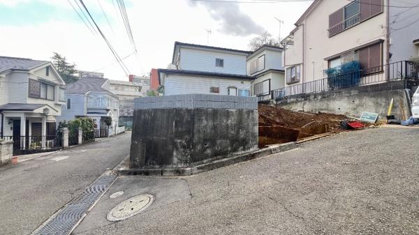 南区六ツ川2丁目　全1棟