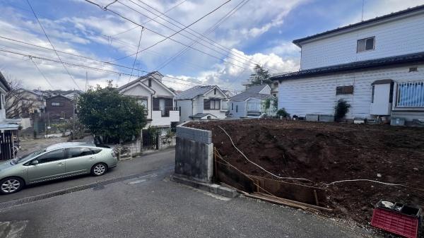 南区六ツ川2丁目　全1棟