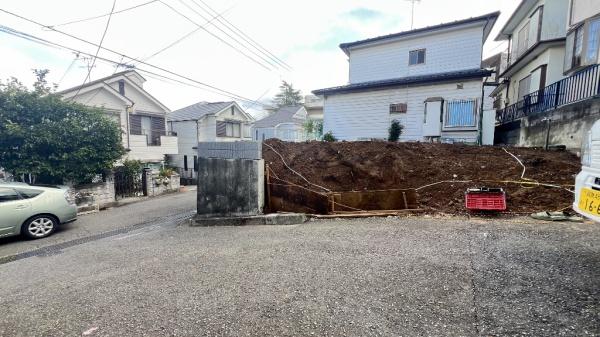 南区六ツ川2丁目　全1棟