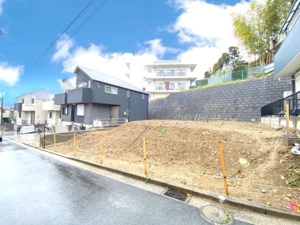 港北区高田東2丁目　売地