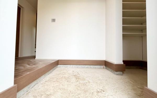 保土ケ谷区境木本町４期　全１棟