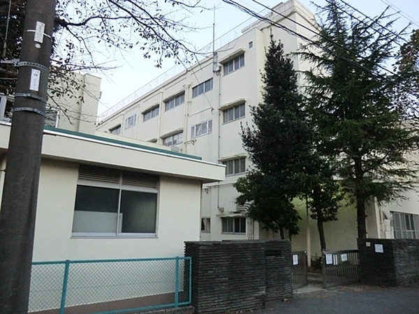 横浜市保土ケ谷区釜台町の土地(横浜市立常盤台小学校)