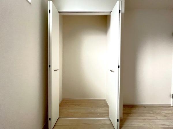 鶴見区寛政町5期 全1棟(収納)