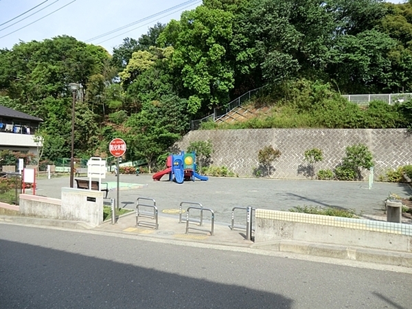 横浜市鶴見区梶山2丁目の土地(駒岡堂ノ前公園)