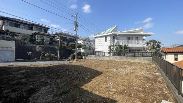 横浜市鶴見区梶山２丁目の土地