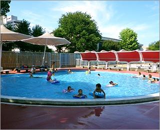横浜市中区弥生町2丁目の土地(中村公園プール)