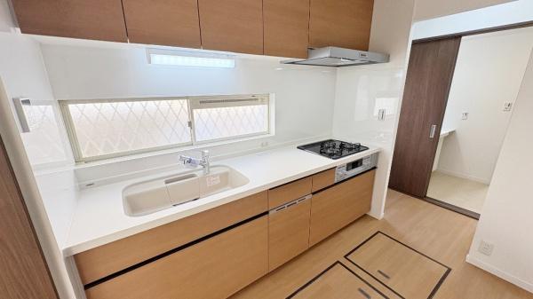 泉区領家1丁目　戸建