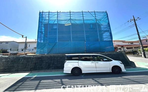 金沢区富岡西5丁目　全2棟1号棟