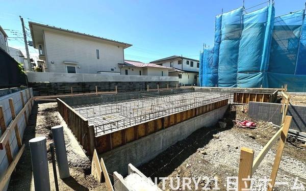 金沢区富岡西5丁目　全2棟2号棟