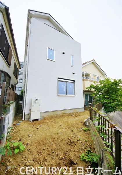 横浜市金沢区富岡西７丁目の新築一戸建