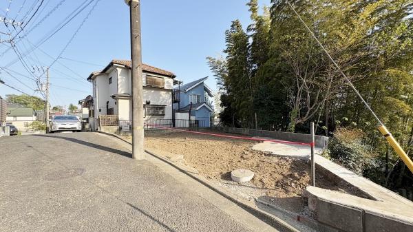 神奈川区菅田町　全1棟
