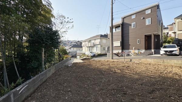 神奈川区菅田町　全1棟