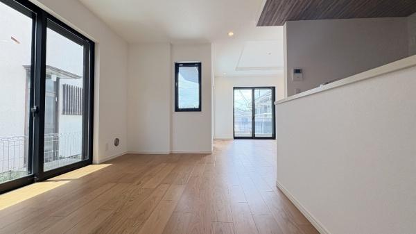 旭区金が谷１丁目　全３棟Ａ号棟