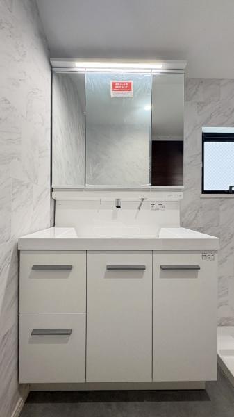 旭区金が谷１丁目　全３棟Ａ号棟