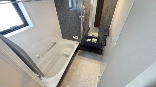 旭区金が谷１丁目　全３棟Ａ号棟