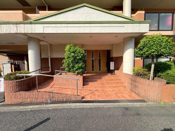 サングレイス長津田弐番館