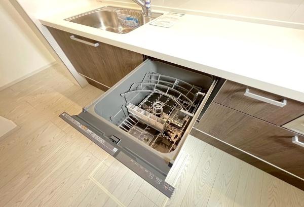 旭区鶴ケ峰本町３丁目　全１棟１号棟