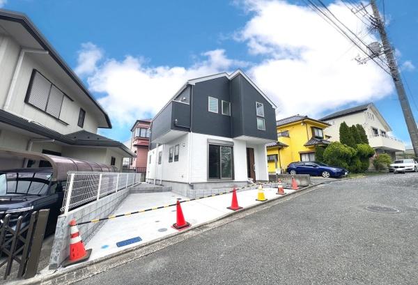 旭区鶴ケ峰本町３丁目　全１棟１号棟
