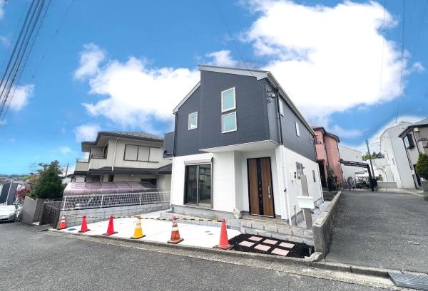 旭区鶴ケ峰本町３丁目　全１棟１号棟