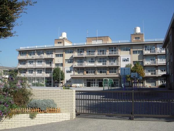 スタンレーヒルズ横浜小机ファーガソン・リッジ(横浜市立東本郷小学校)