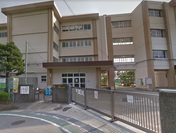 川崎市宮前区南野川3丁目の新築一戸建(川崎市立南野川小学校)