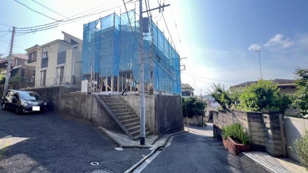 南区大岡3丁目　全1棟A号棟