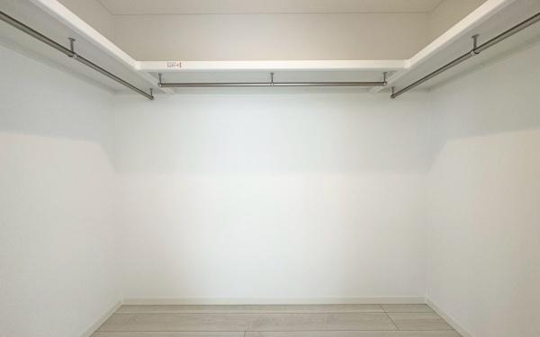 栄区鍛冶ケ谷1丁目　全8棟2号棟
