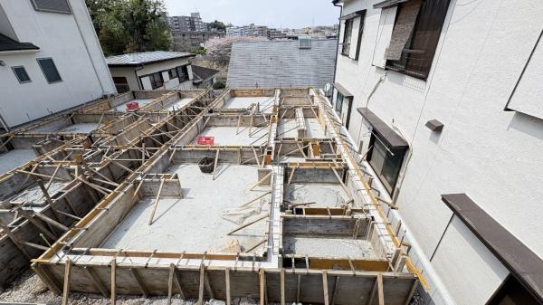 保土ケ谷区狩場町　全２棟B号棟