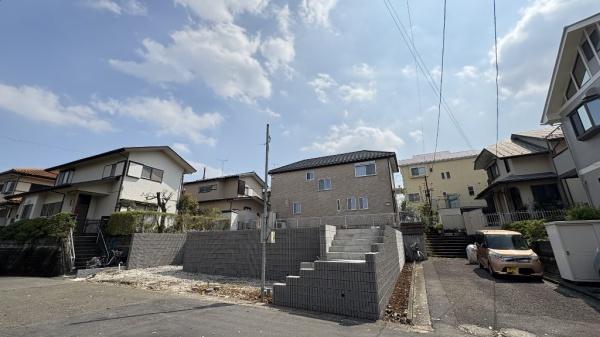 緑区いぶき野　全１棟１号棟