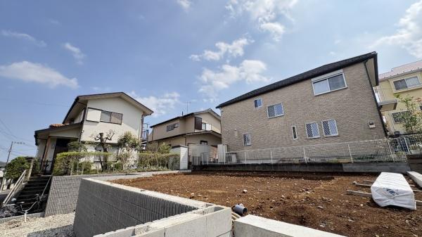 緑区いぶき野　全１棟１号棟