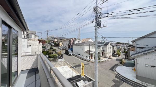 保土ケ谷区新井町　全３棟２号棟