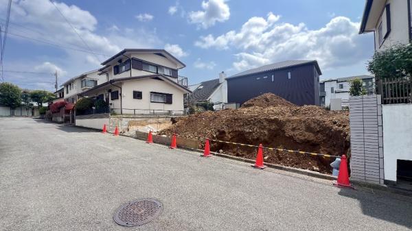 旭区川島町　全1棟
