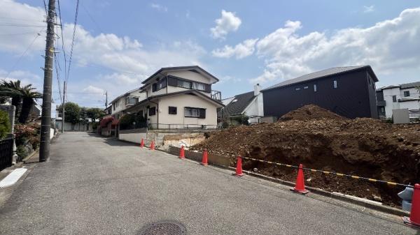 旭区川島町　全1棟
