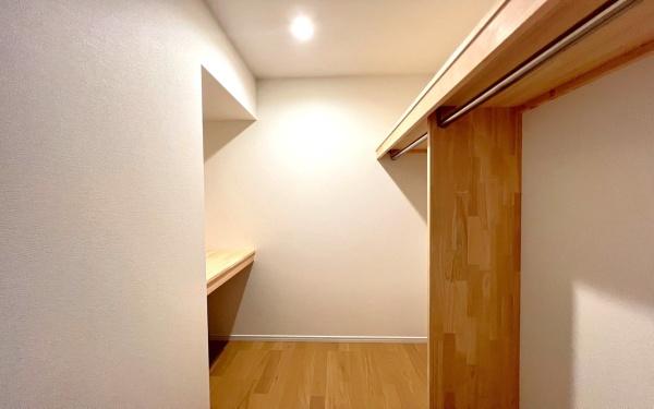 戸塚区名瀬町　全3棟1号棟