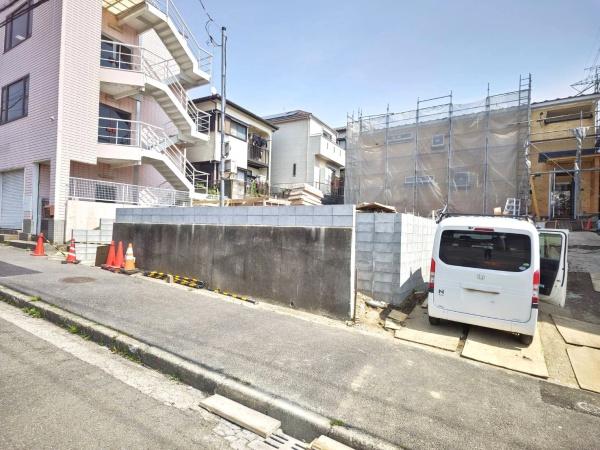 戸塚区名瀬町　全3棟3号棟