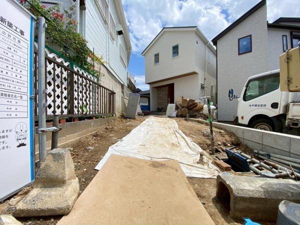 戸塚区戸塚町　全3棟1号棟