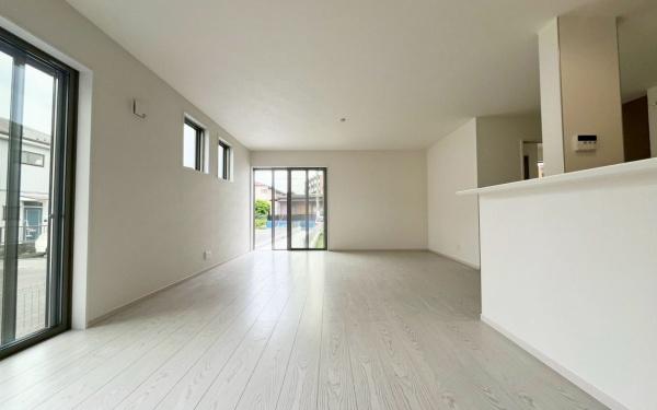 川崎市宮前区東有馬５丁目の新築一戸建